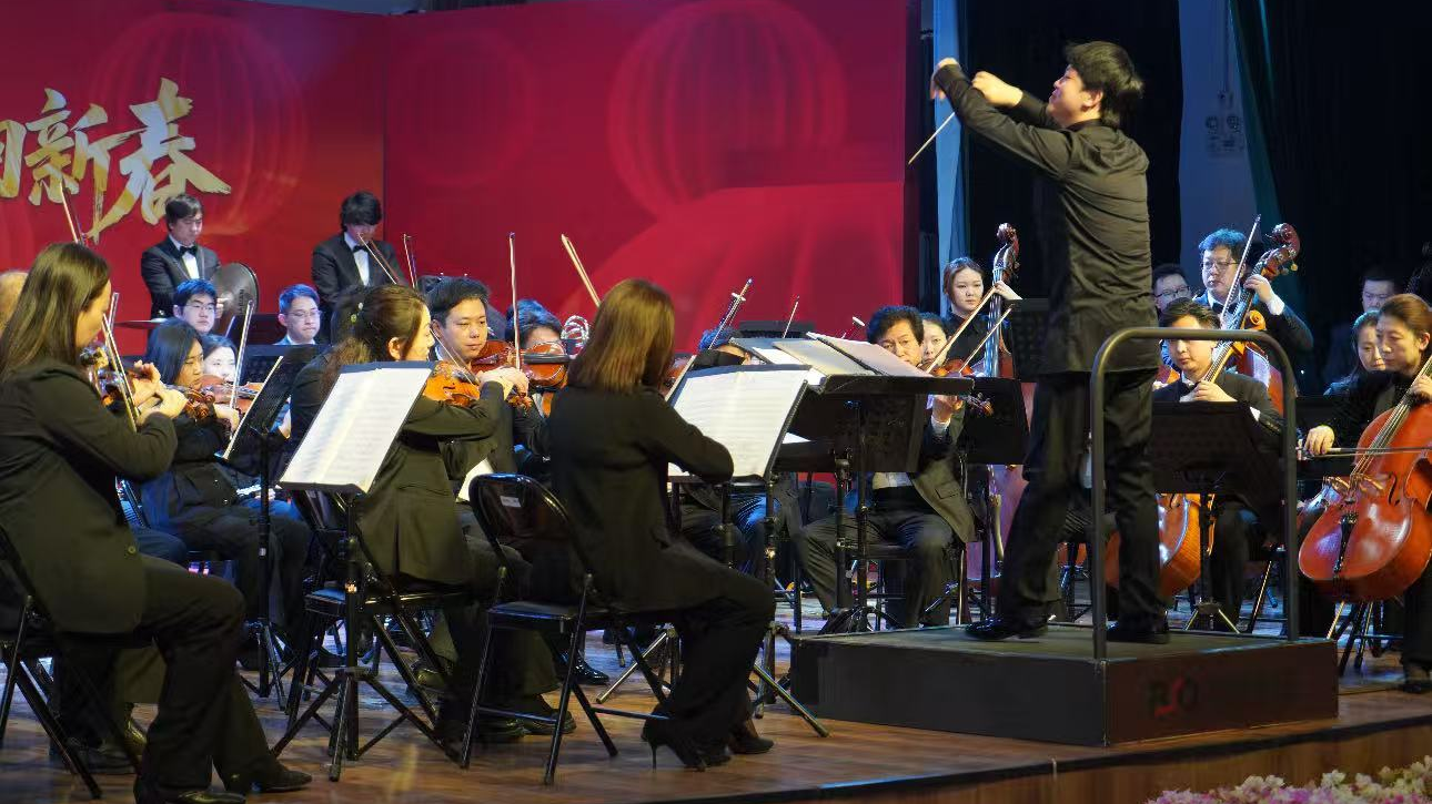 礼遇榜样致敬劳动者 顺义北石槽乡村剧场奏响交响乐章 礼遇榜样致敬劳动者 顺义北石槽乡村剧场奏响交响乐章