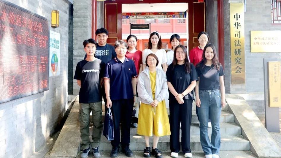 实地“沉浸式”了解广内面貌,高校学子争做基层治理“青春合伙人” 实地“沉浸式”了解广内面貌,高校学子争做基层治理“青春合伙人”