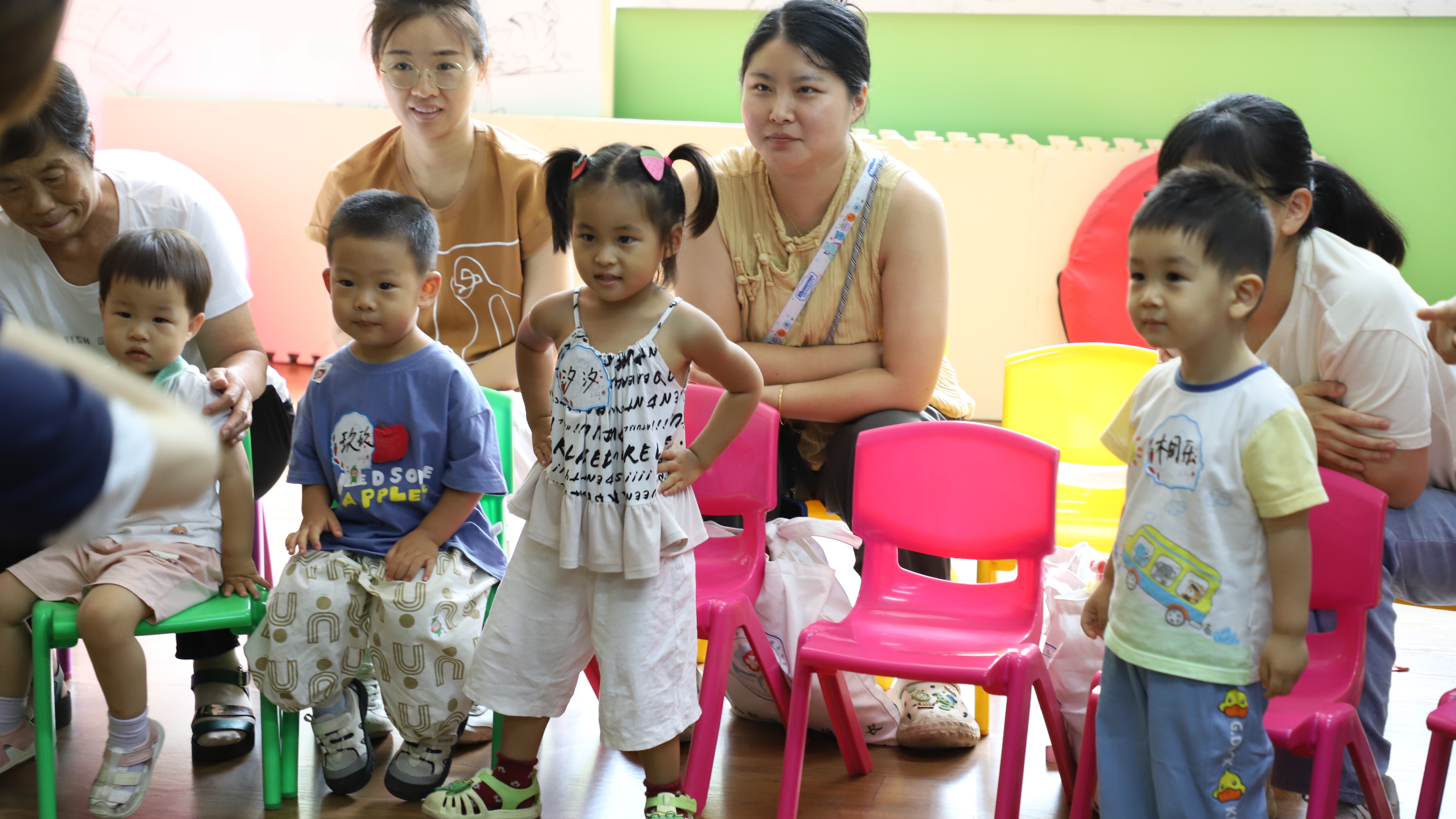 天通苑南街道“小苹果”亲子小屋正式启动 家门口的育儿服务再升级 天通苑南街道“小苹果”亲子小屋正式启动 家门口的育儿服务再升级