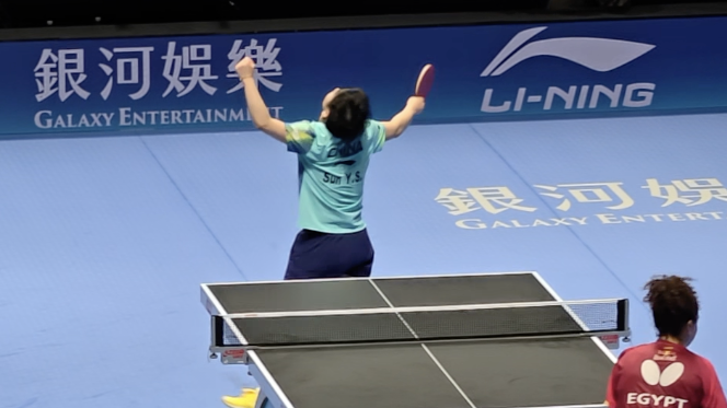 孙颖莎4-3惊天逆转战胜汉娜·高达晋级女单半决赛 赛后感谢教练队友