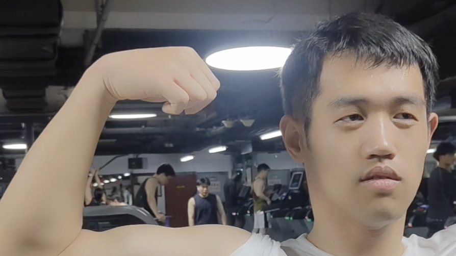 北京博士小哥一年减掉104斤 北京博士小哥一年减掉104斤