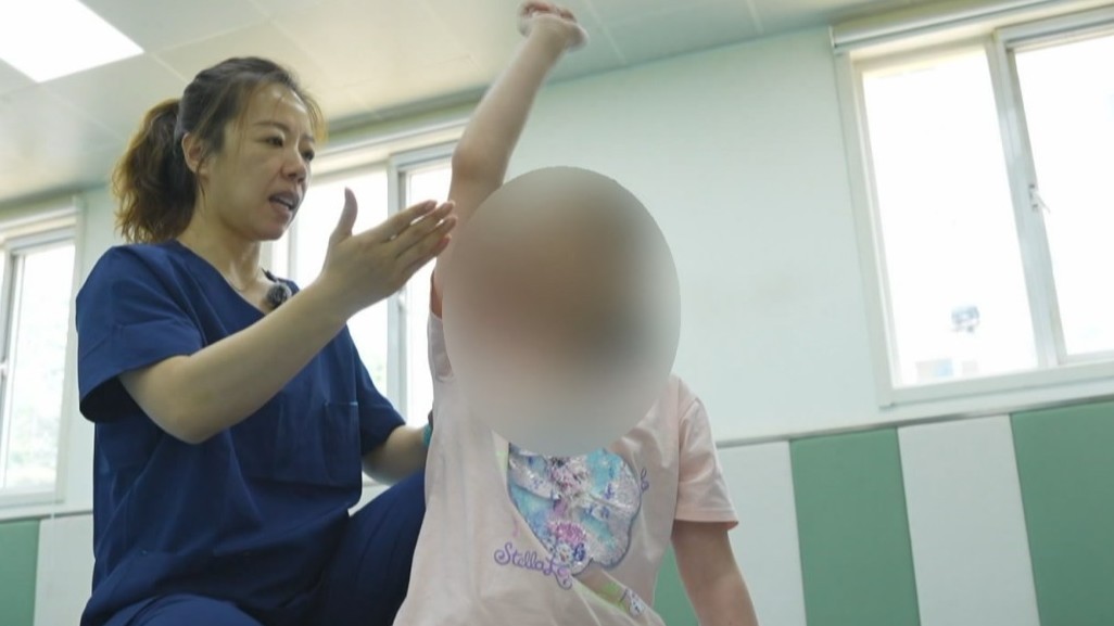 从精准评估到社会融合：四位一体模式点亮残疾儿童康复之路