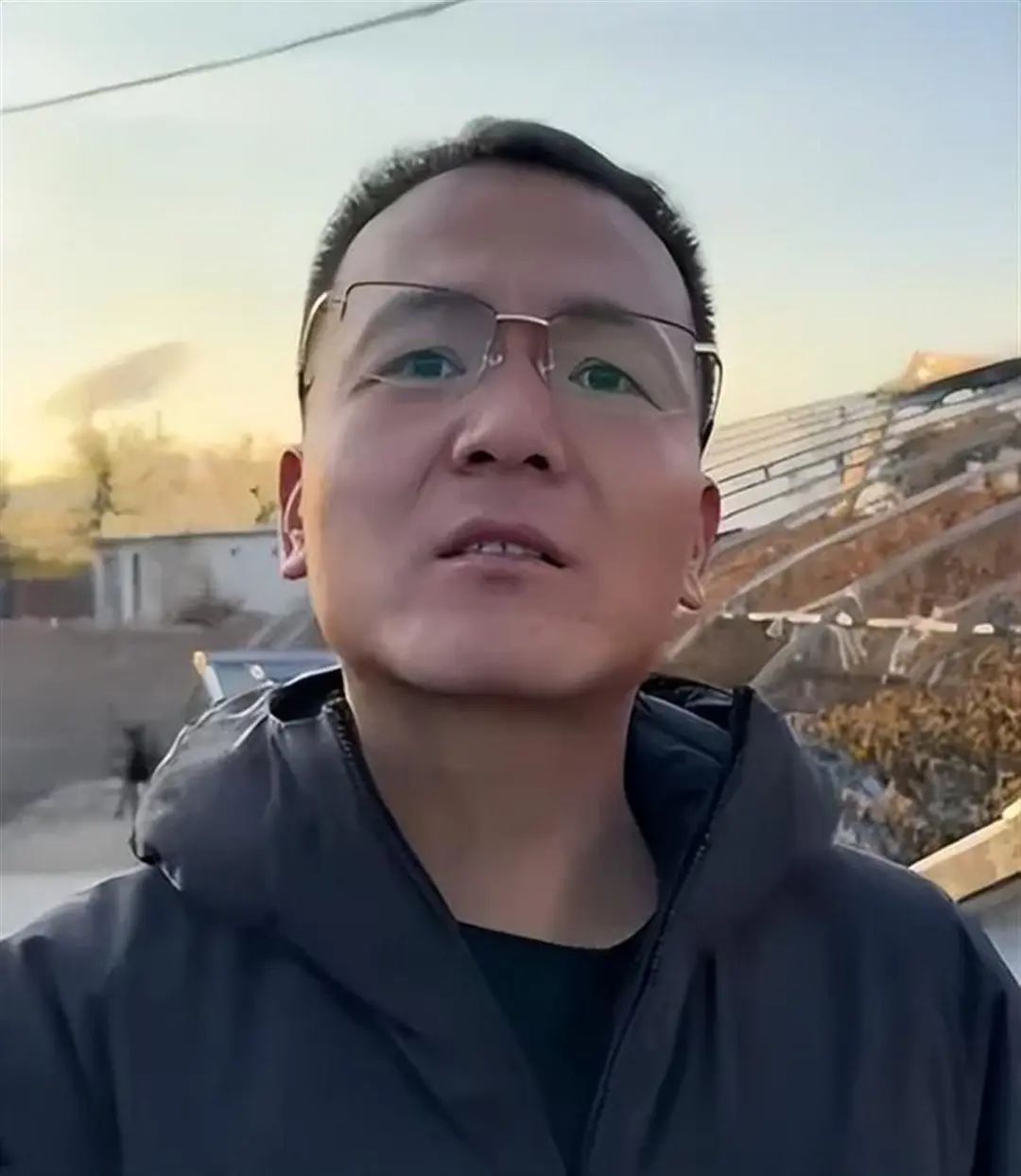热搜第一!千万粉丝网红潘宏道歉_北京时间