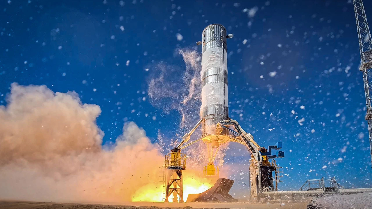 “亦庄箭”朱雀三号可重复使用火箭完成10公里级垂直起降飞行试验 “亦庄箭”朱雀三号可重复使用火箭完成10公里级垂直起降飞行试验