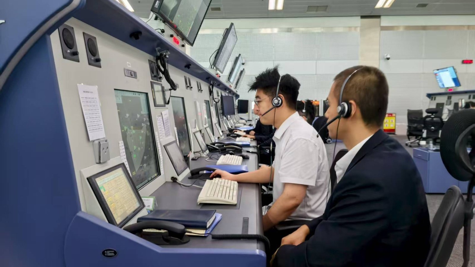 暴雨红色预警 华北空管护航21架次特殊航班顺利起降
