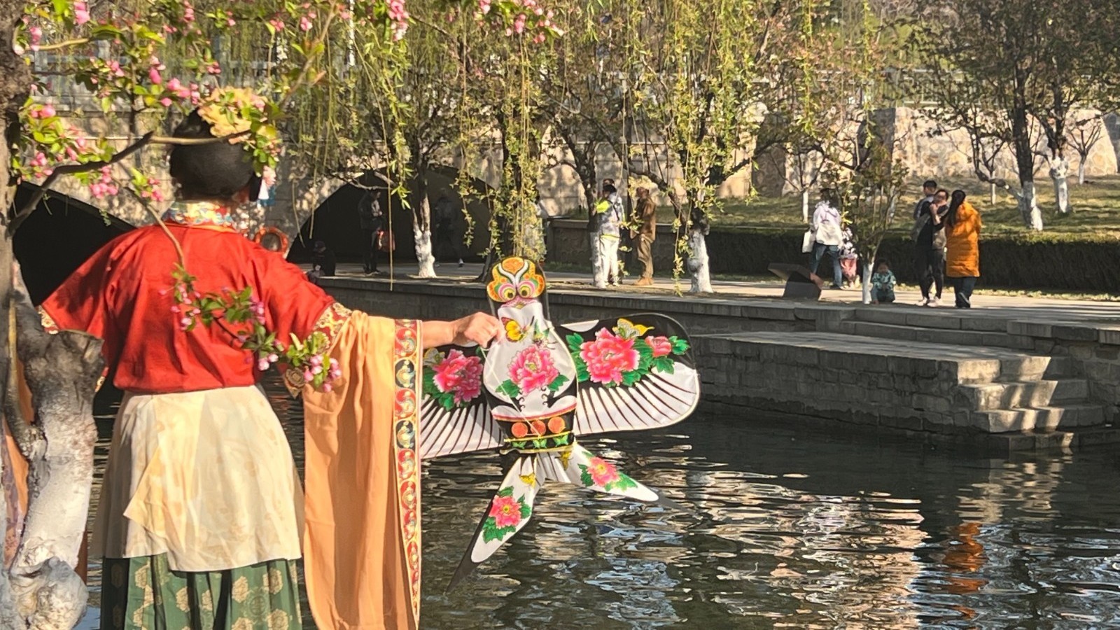 阳春四月!邀您泛舟“海棠花溪” 阳春四月!邀您泛舟“海棠花溪”