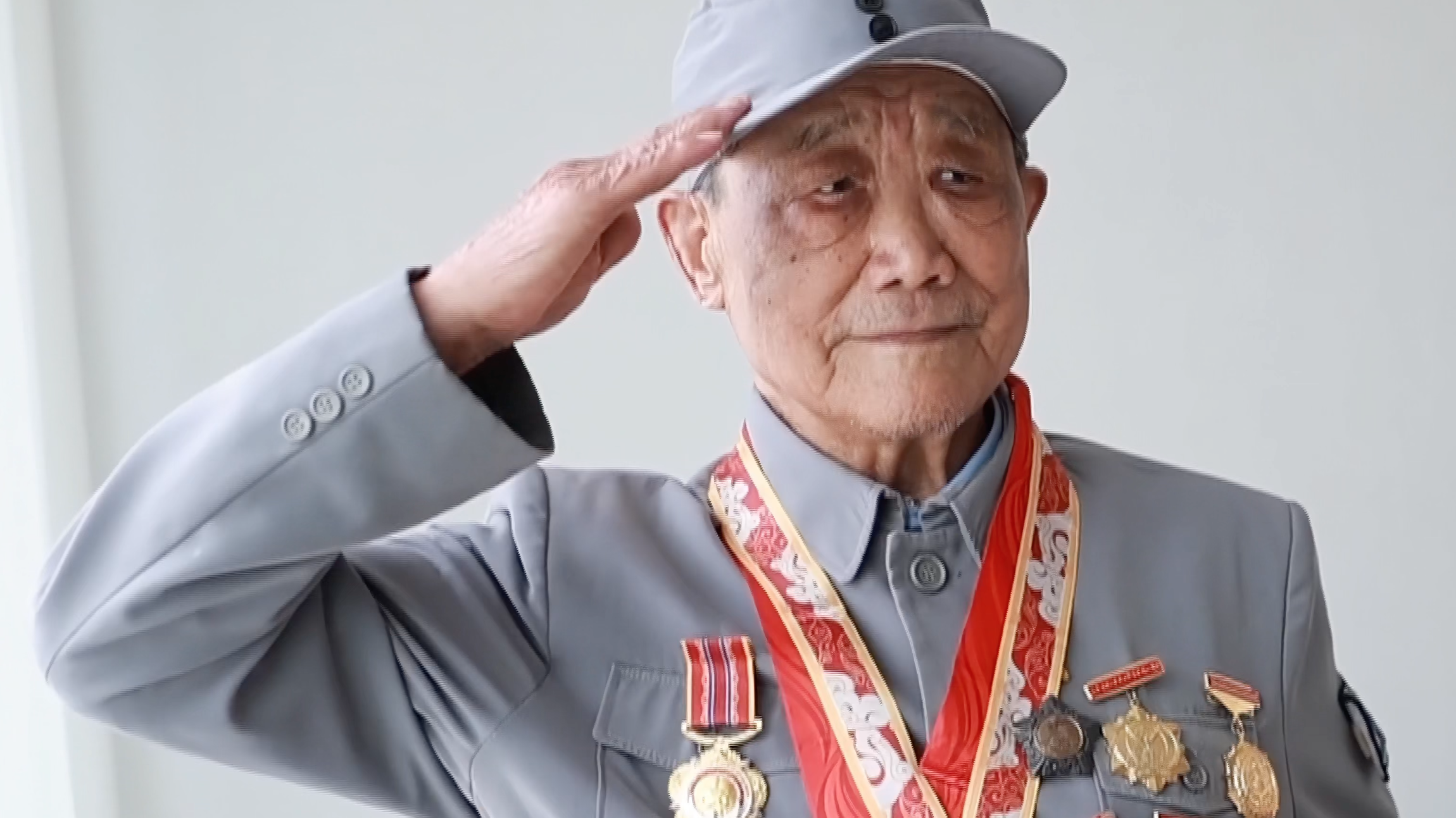 “向前！向前！向前！”喊出了中国军人的精气神！