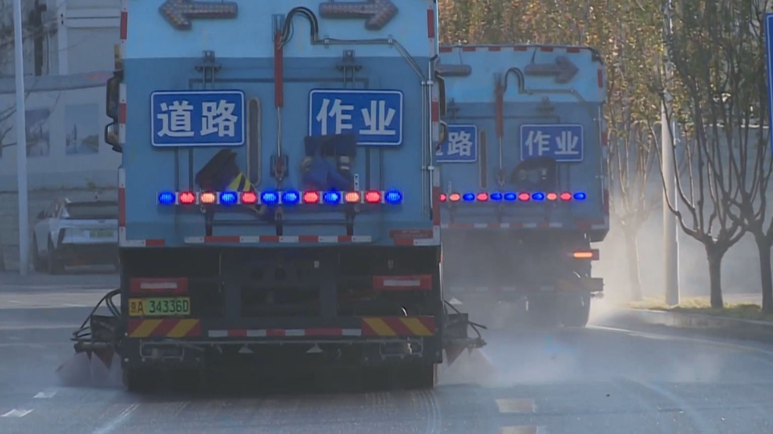 “第零方阵”环卫车上岗城市副中心