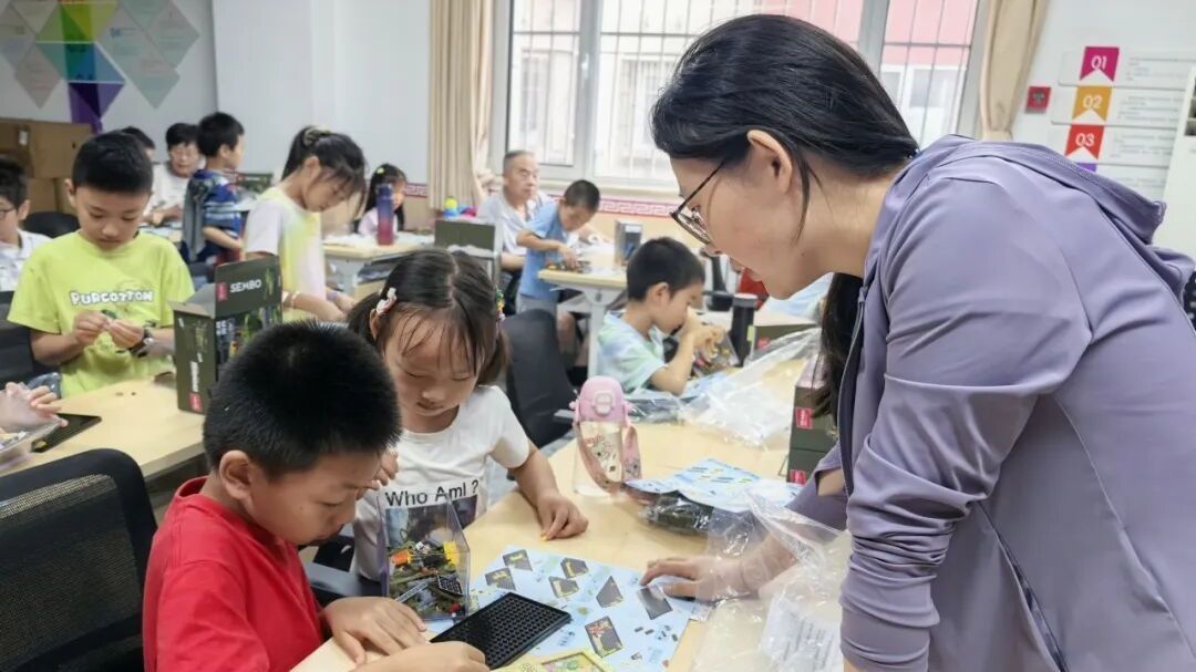 太阳宫地区—社区里的宝藏暑假！科创研学与暖心托管带来双倍快乐——