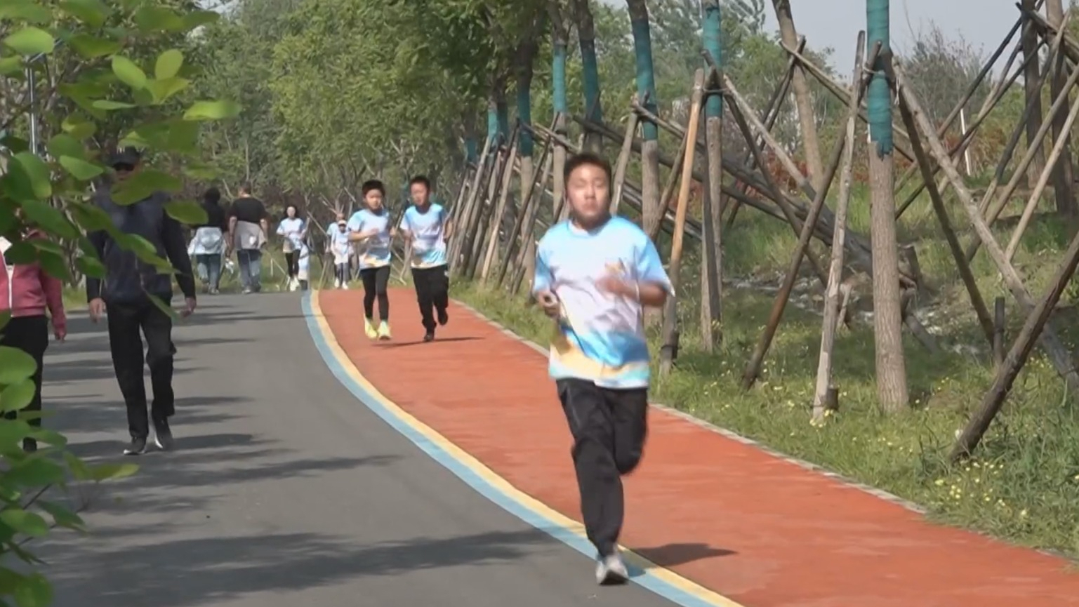 大兴区文明健康亲子欢乐跑活力开跑