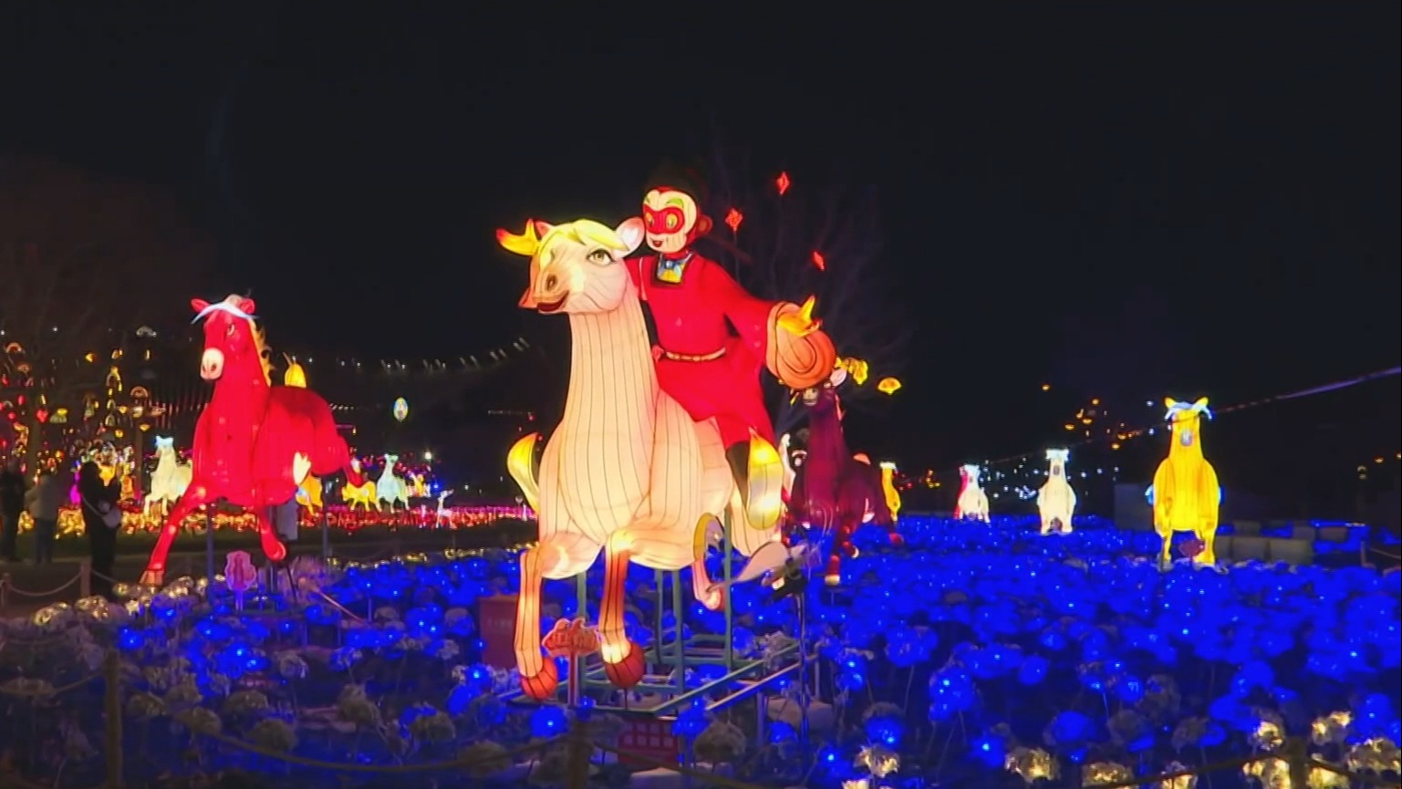 “京”彩中国年|多彩活动贺新春 满城盛景暖意浓 “京”彩中国年|多彩活动贺新春 满城盛景暖意浓