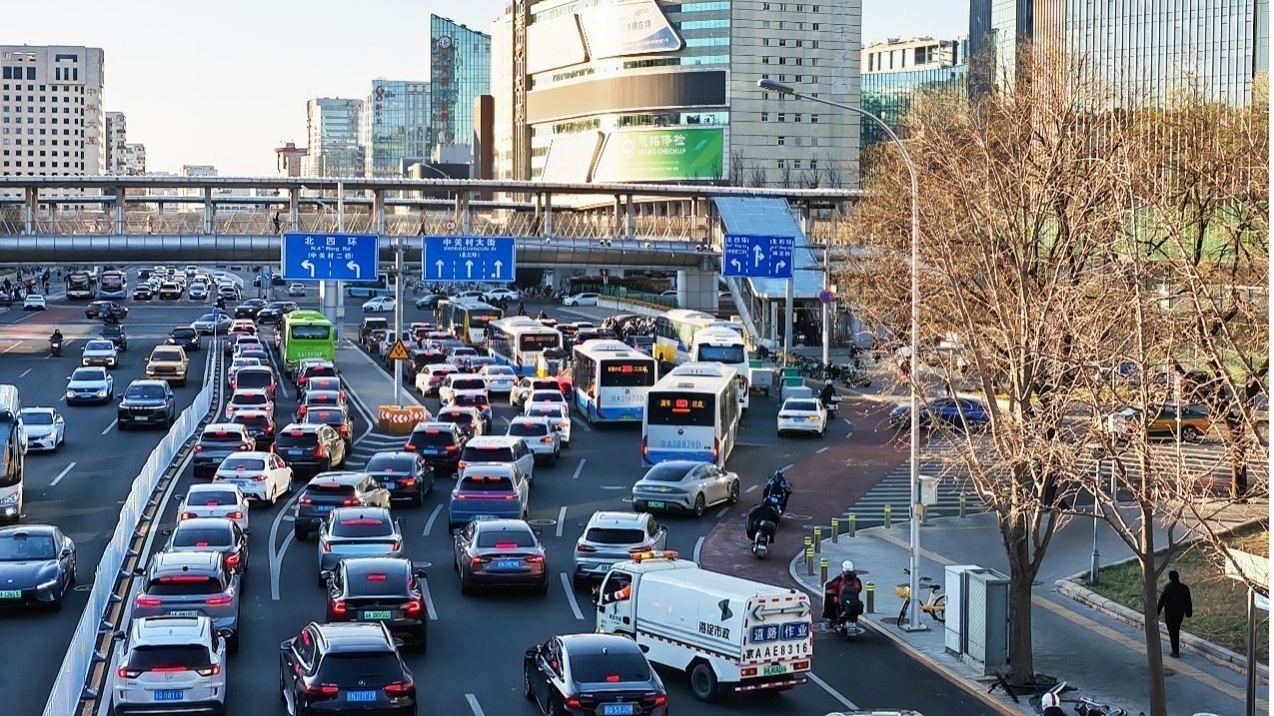 11月汽车产销创历史新高，12月有望持续向好