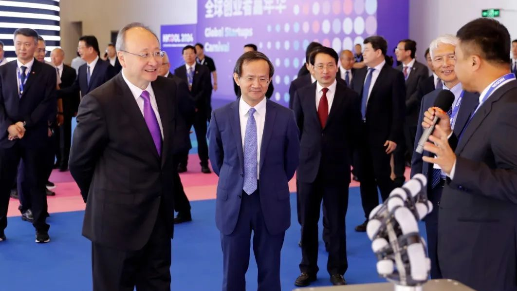 HICOOL 2024全球创业者峰会在京开幕 尹力致辞 殷勇刘伟出席 HICOOL 2024全球创业者峰会在京开幕 尹力致辞 殷勇刘伟出席