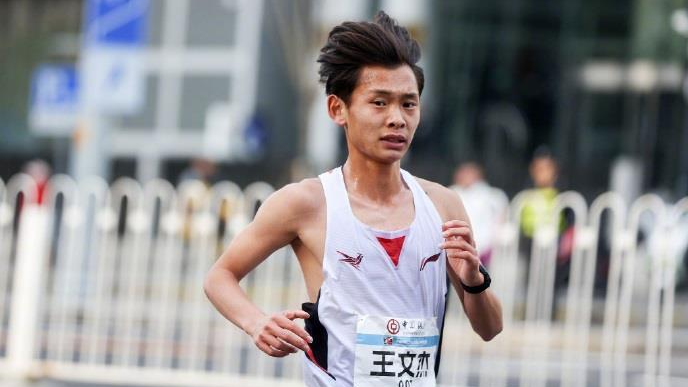 刷新纪录!王文杰成手握半马+万米两项全国纪录历史第一人 刷新纪录!王文杰成手握半马+万米两项全国纪录历史第一人