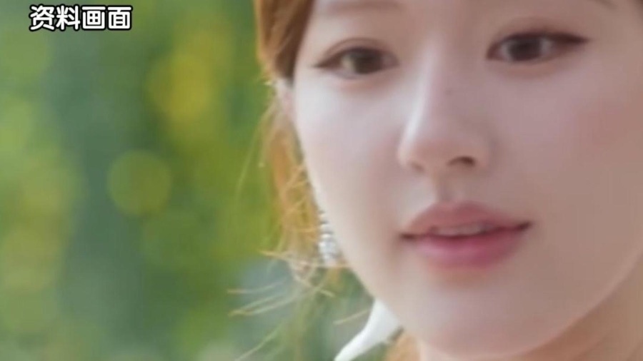 赵露思获星光大赏“年度影响力艺人”领奖时直言:许妍改变了我的命运 赵露思获星光大赏“年度影响力艺人”领奖时直言:许妍改变了我的命运