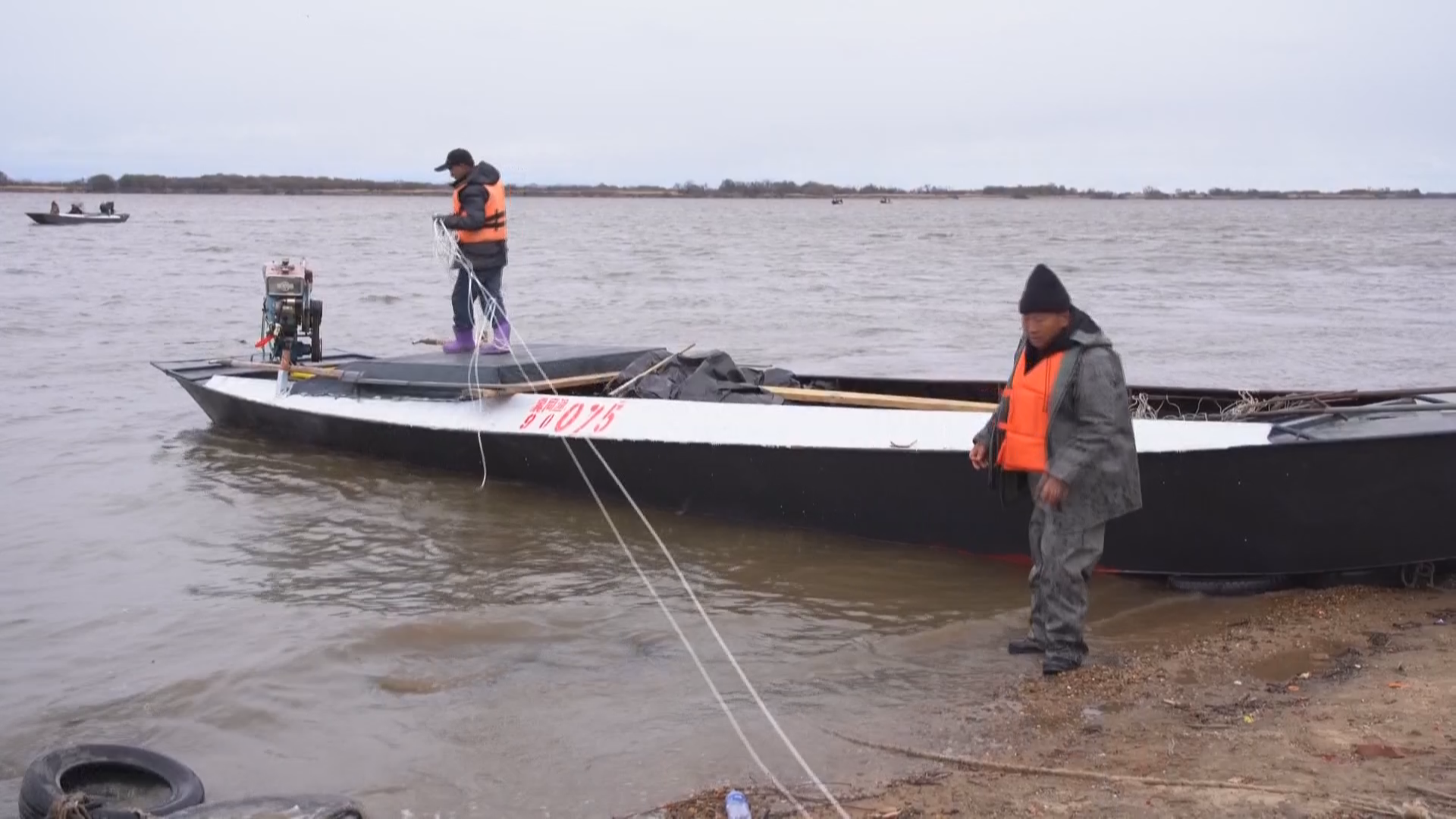 开江“第一网” 渔猎“第一鲜” 开江“第一网” 渔猎“第一鲜”