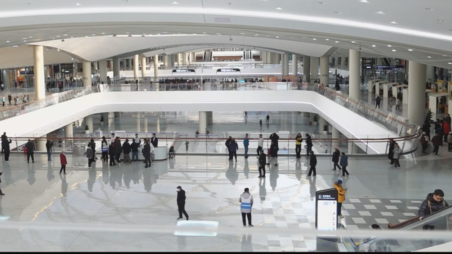 锚定“十五五”再出发丨北京通州站开通投运 北京“八站两场”综合交通枢纽格局成型 锚定“十五五”再出发丨北京通州站开通投运 北京“八站两场”综合交通枢纽格局成型