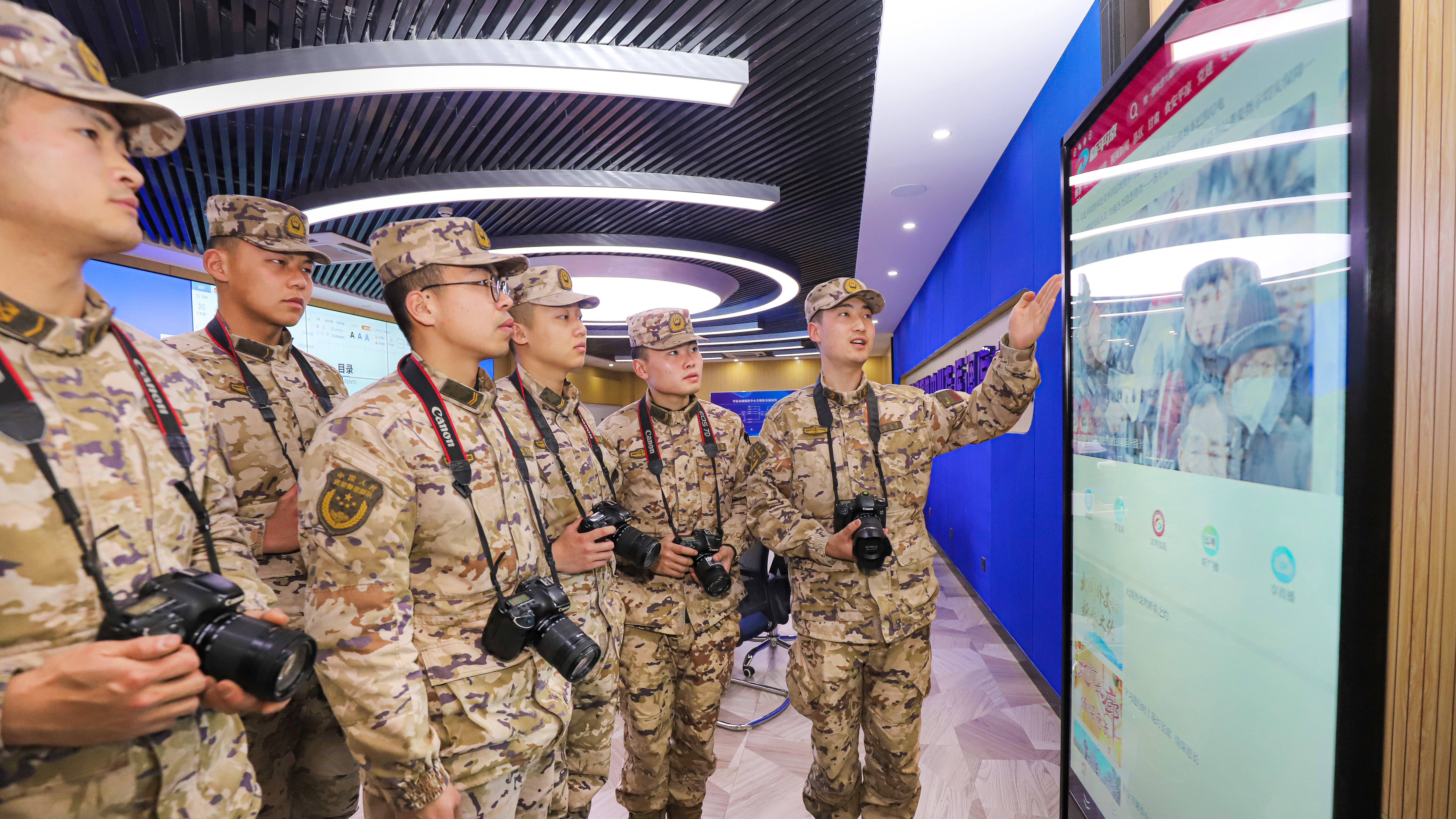 一场“沉浸式”学习之旅,让官兵“收获满满” 一场“沉浸式”学习之旅,让官兵“收获满满”