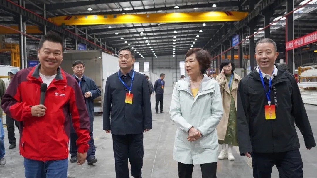 北京海淀区人大代表团来堰开展“守水护水·人大代表在行动”活动 北京海淀区人大代表团来堰开展“守水护水·人大代表在行动”活动