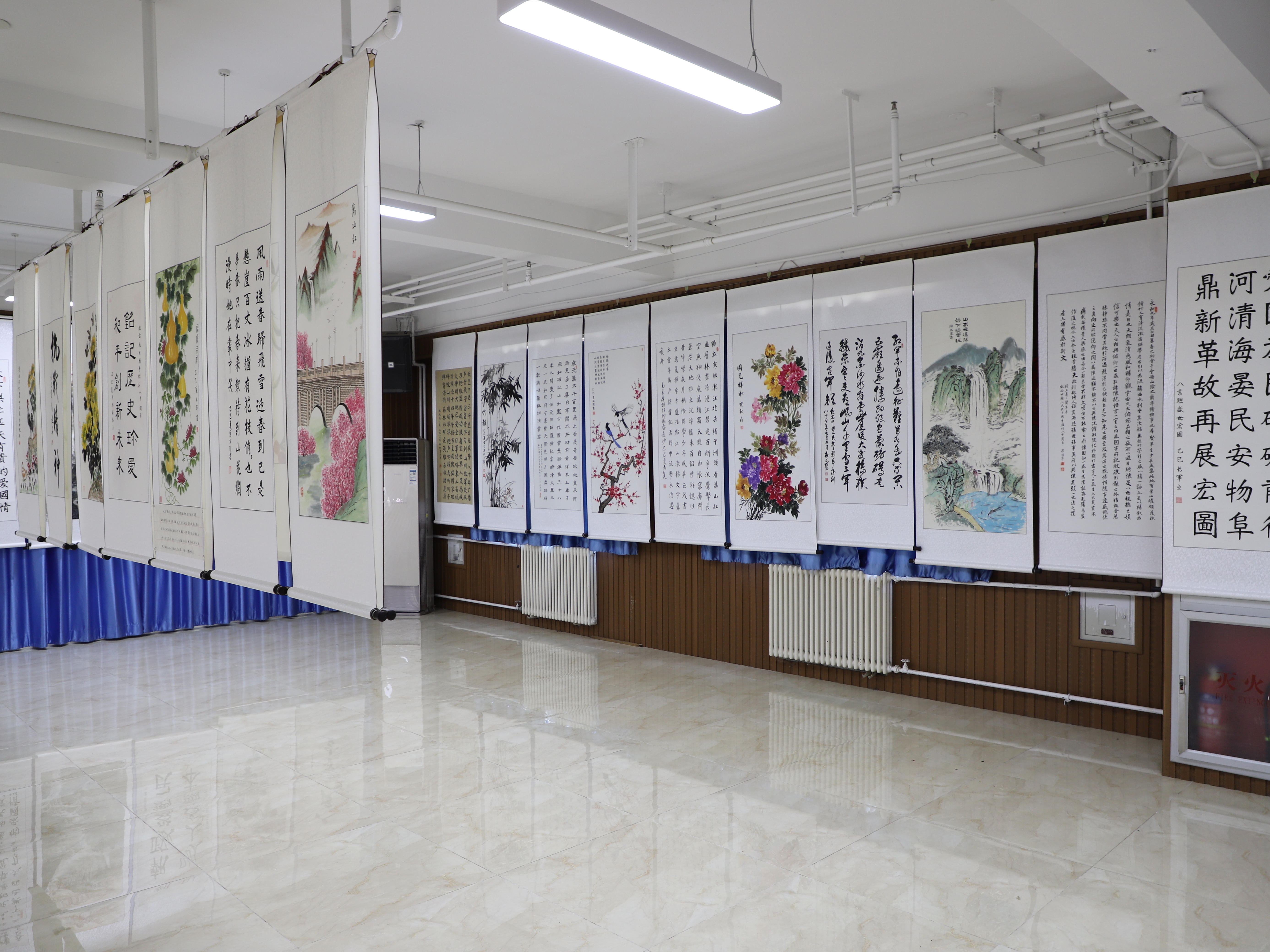 笔墨光影忆峥嵘!蓝天嘉园社区红色艺术主题展浸润人心 笔墨光影忆峥嵘!蓝天嘉园社区红色艺术主题展浸润人心