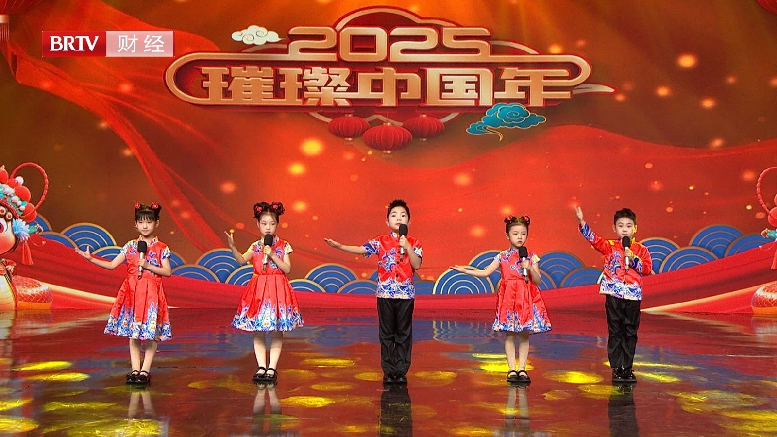 朗 诵 ：《 读 中 国 》_北京时间