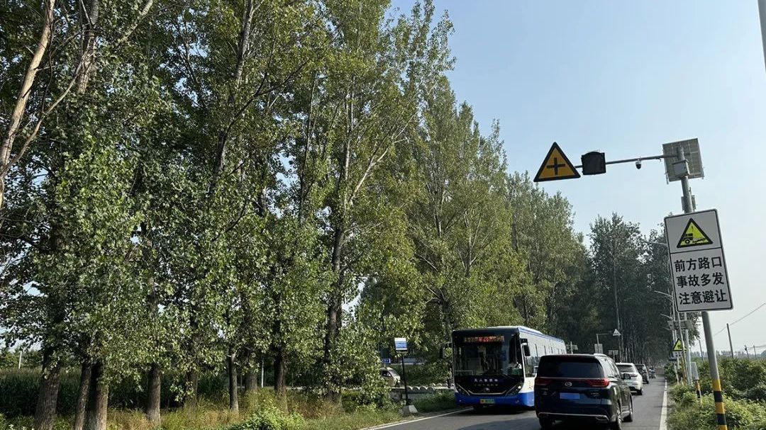 顺义区首个道路智慧化安全提示系统上岗 顺义区首个道路智慧化安全提示系统上岗