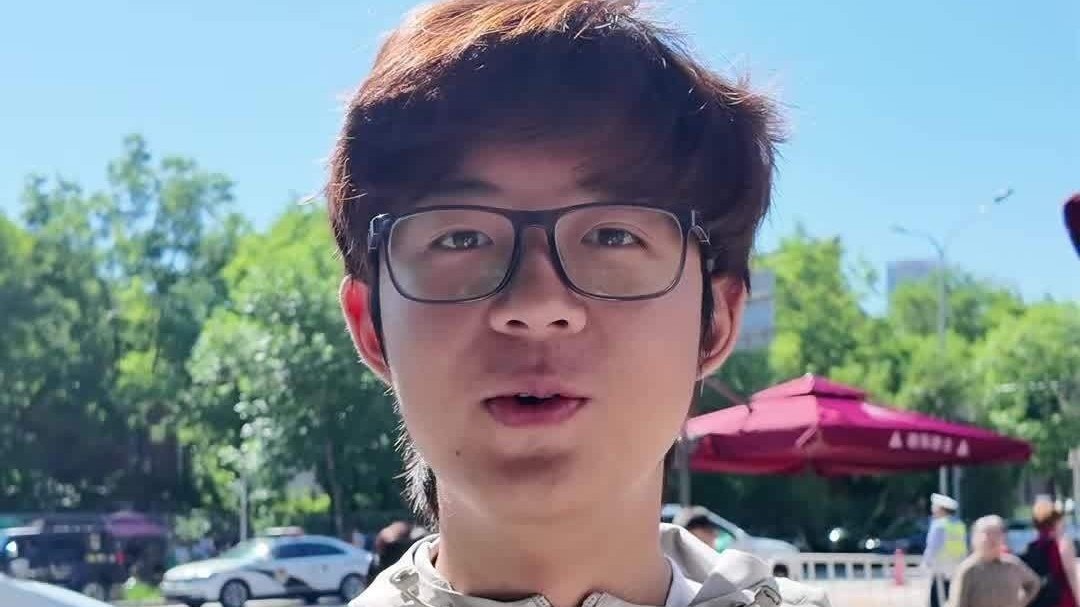 高分接力!往届学长送祝福,取得高考个人最高分,这份考运传给2026届高考生 高分接力!往届学长送祝福,取得高考个人最高分,这份考运传给2026届高考生