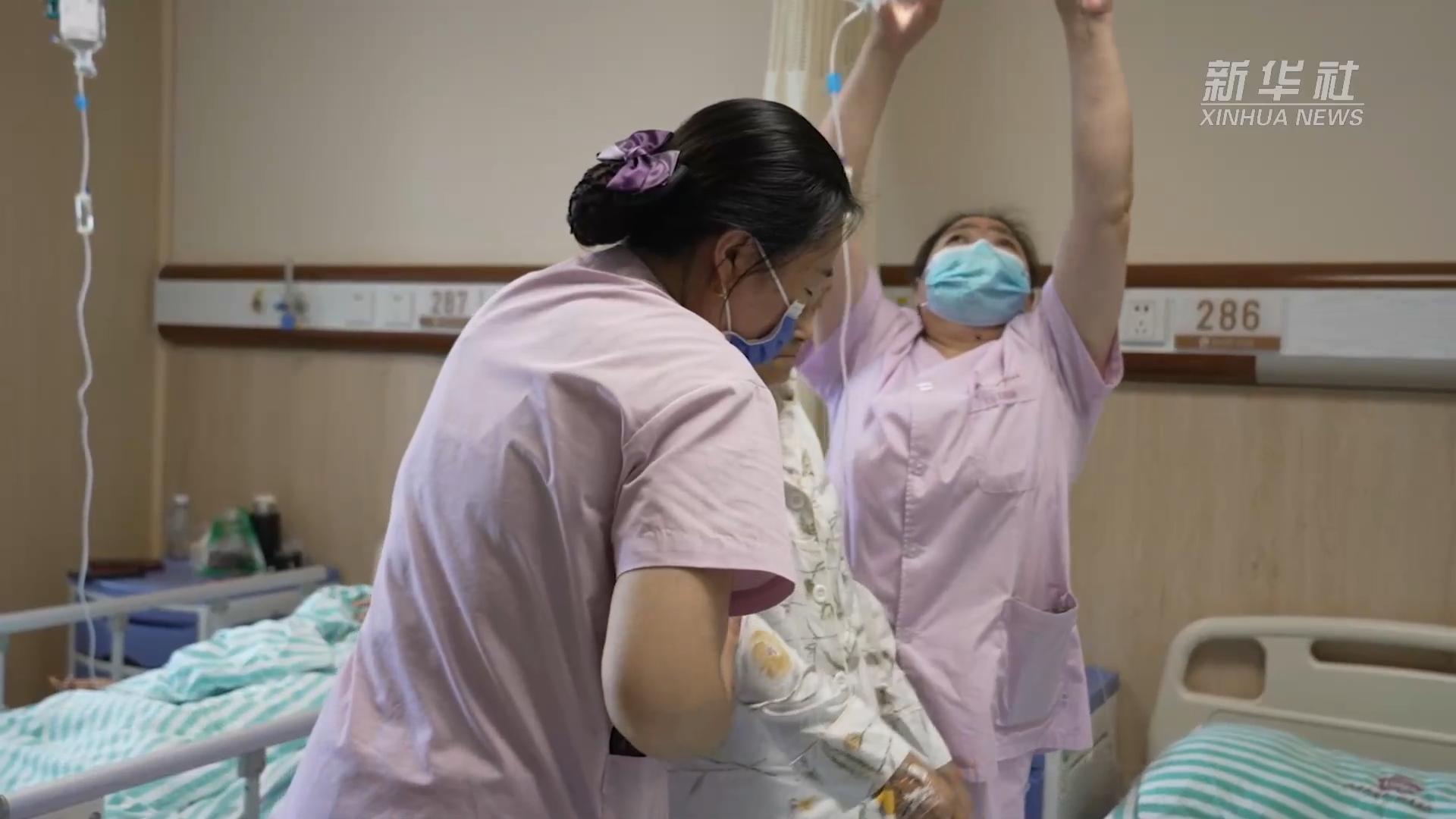 “免陪照护服务”：让患者家属免于奔波