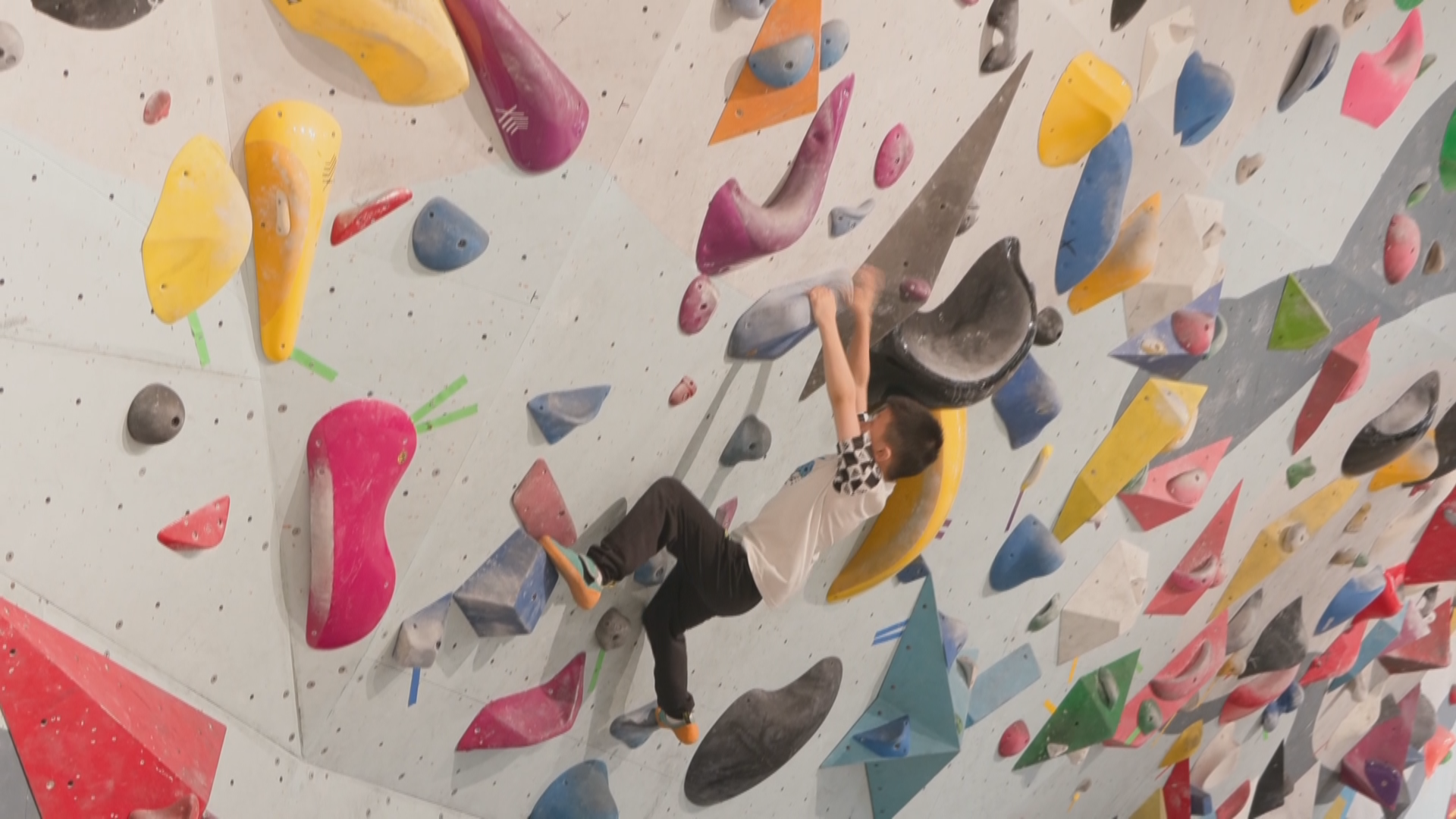 奥运新兴项目热度高 “舞”动周末勇“攀”高峰