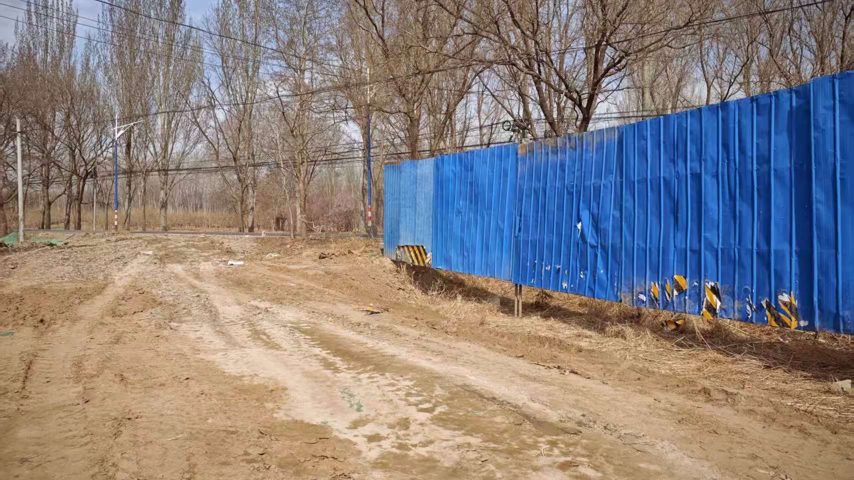 “房挺知足就是路难走”,回迁房出行难题何时解? “房挺知足就是路难走”,回迁房出行难题何时解?