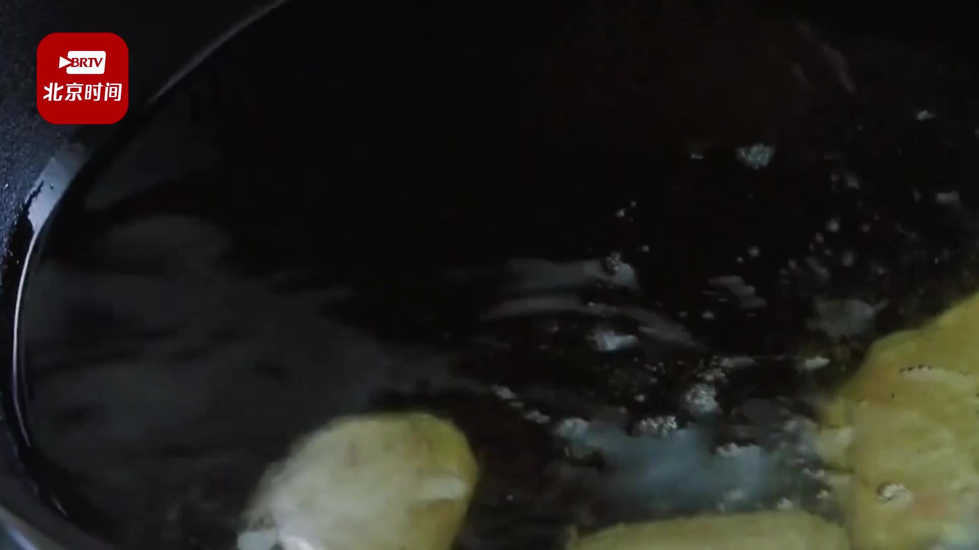 鸡肉做法不复杂，只用酱油也美味
