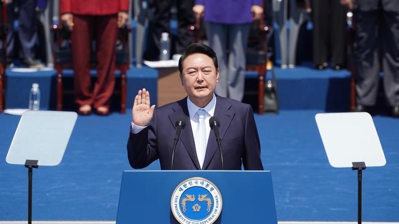 史上首次!韩国现任总统尹锡悦被禁止出境 史上首次!韩国现任总统尹锡悦被禁止出境