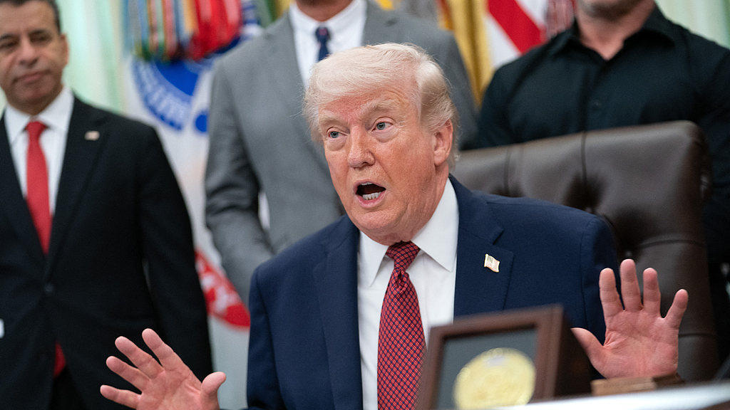 特朗普称伊朗无法“要挟”美国