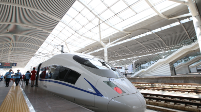 多部门:到2030年 打造160列以上铁路旅游列车专用车组 多部门:到2030年 打造160列以上铁路旅游列车专用车组