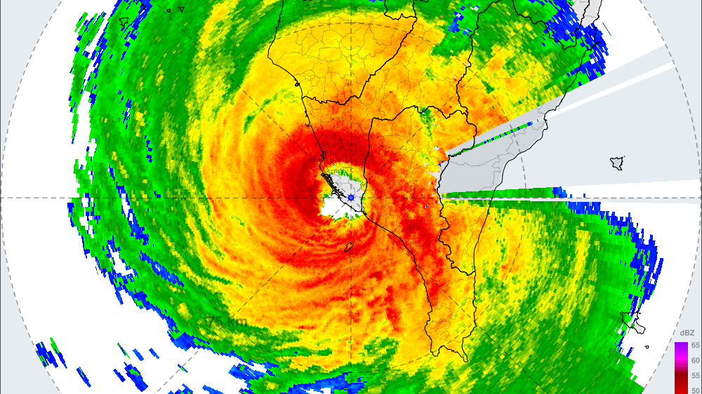 飓风米尔顿超过超强台风摩羯，北方西南降温广东等重返30度