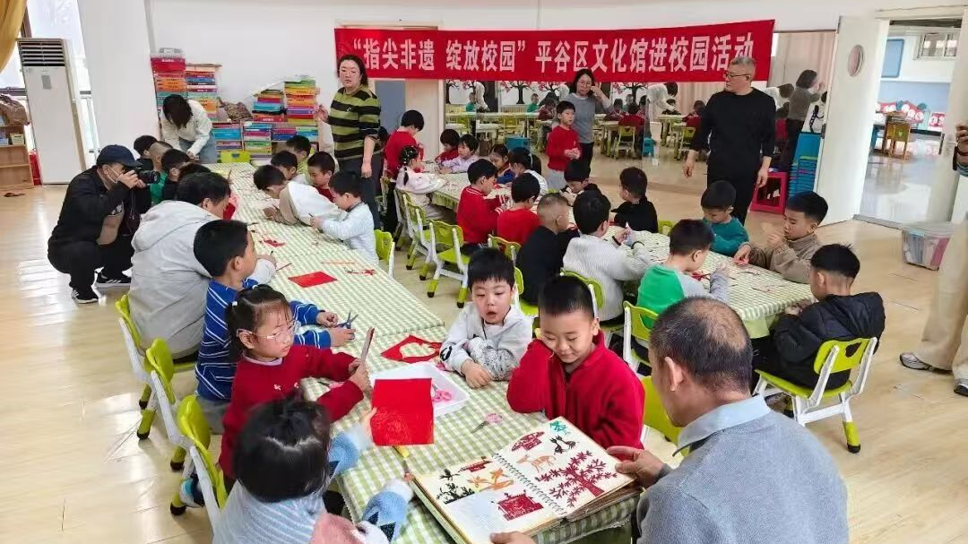 【党建业务融合】区文旅局：党建领航风帆劲 文旅融合谱新篇