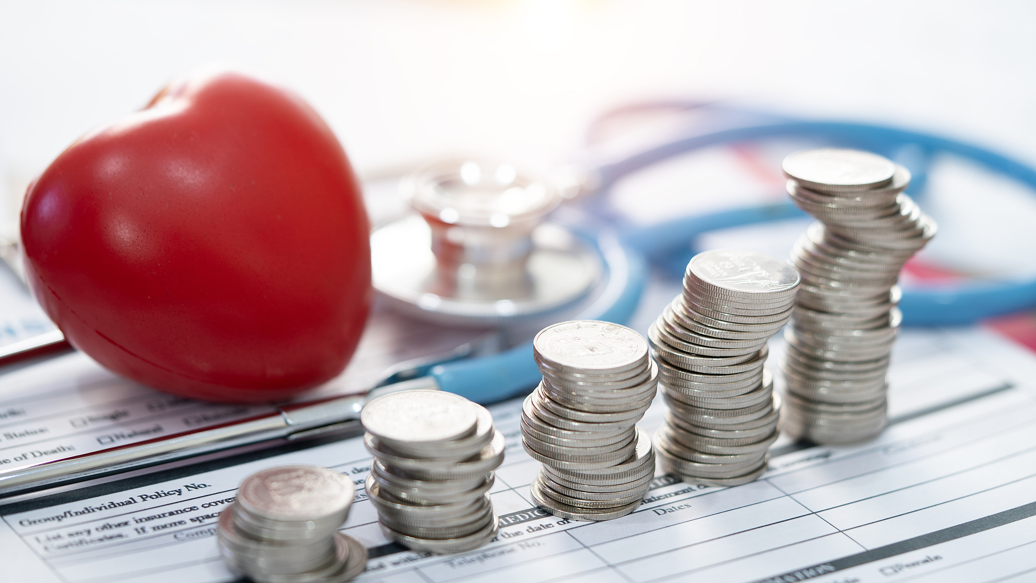 香港警方提醒：警惕以大埔火灾名义的虚假筹款