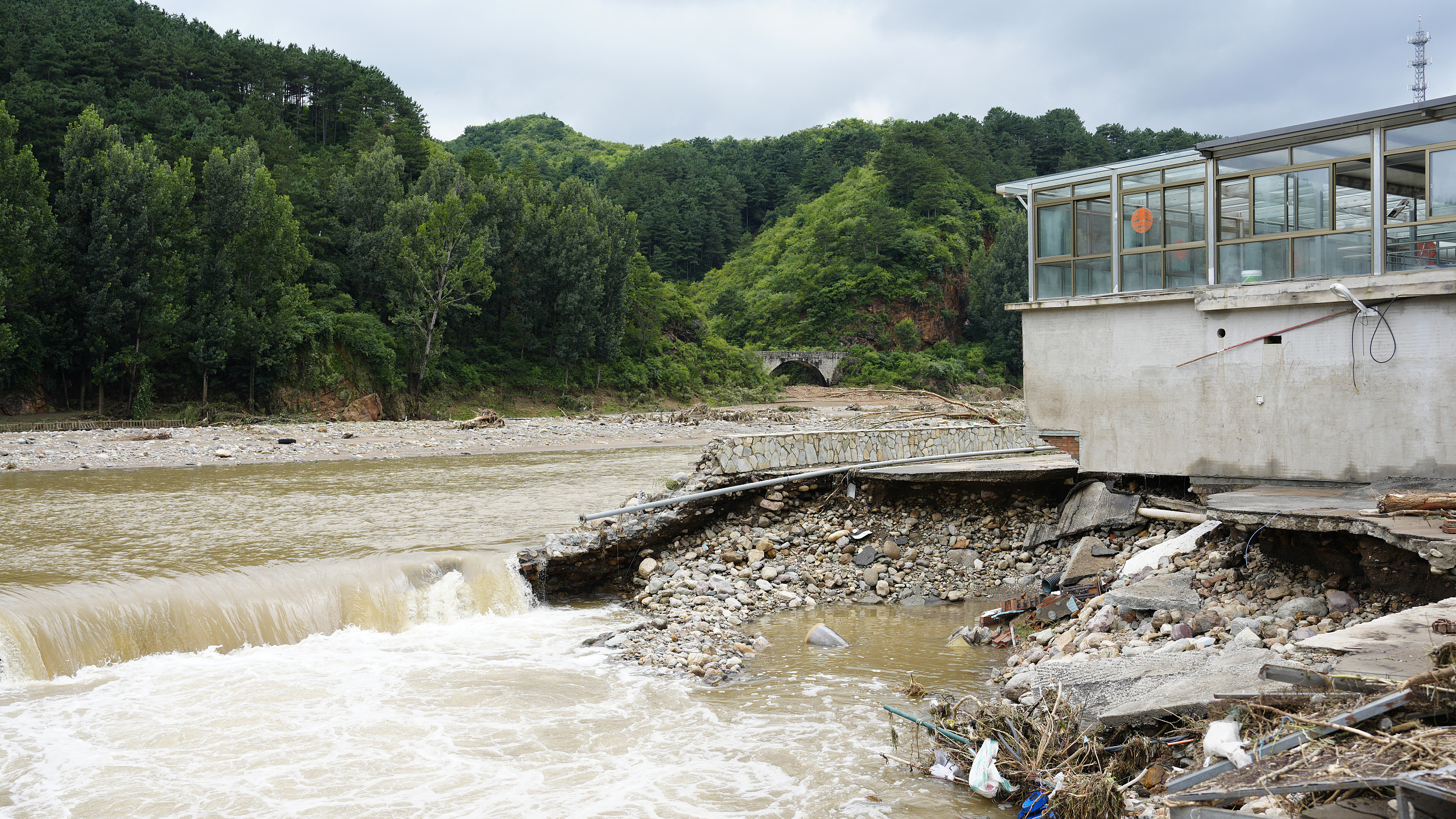 暂缓涉山涉水户外活动!延庆升级发布山洪灾害橙色风险预警 暂缓涉山涉水户外活动!延庆升级发布山洪灾害橙色风险预警