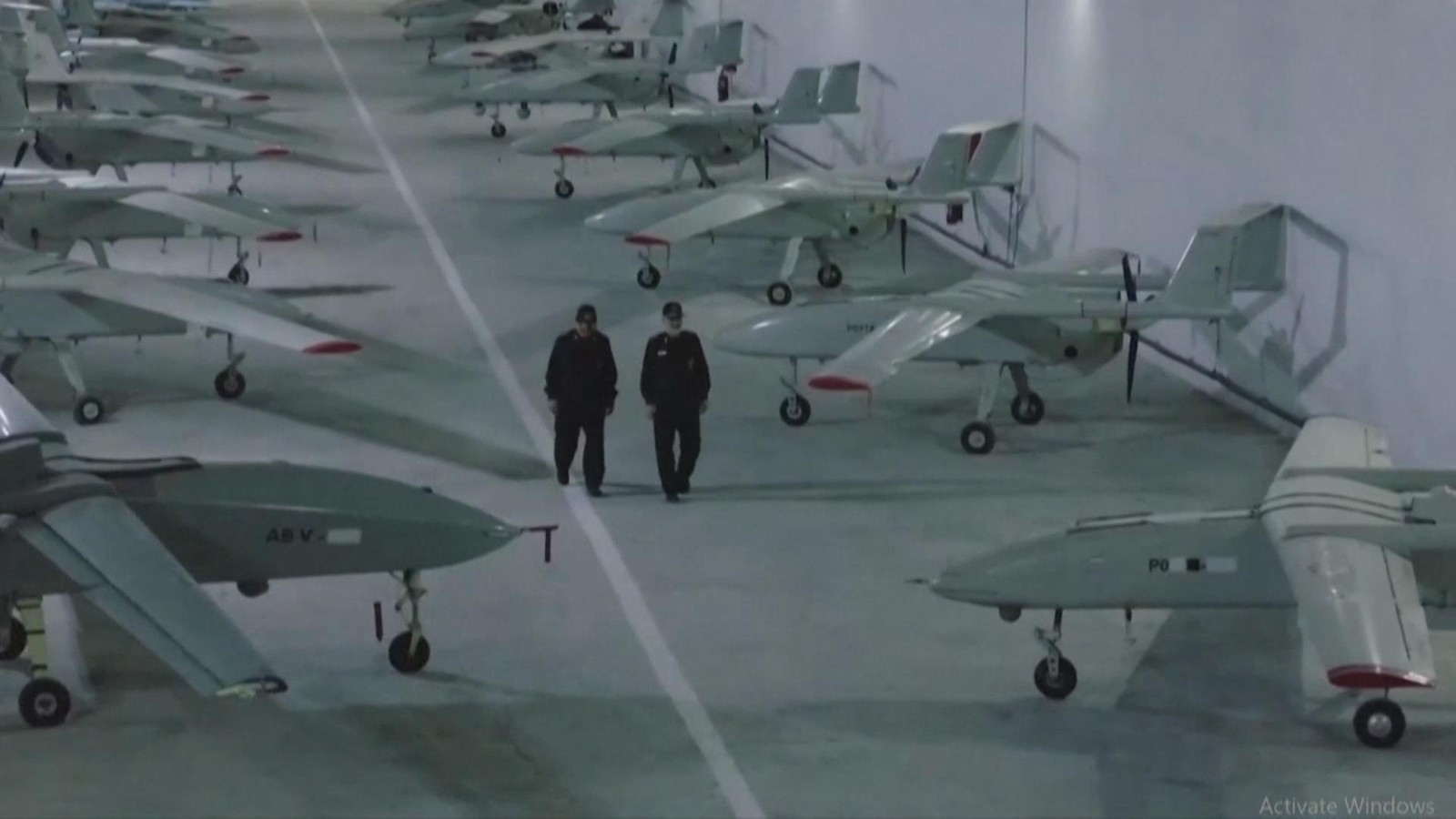 伊朗揭幕一处地下无人机基地 伊朗揭幕一处地下无人机基地