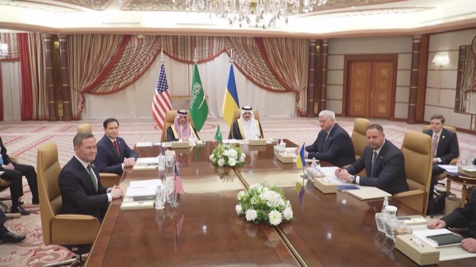 美乌沙特会谈结束 双方就临时停火和安全援助等达成共识