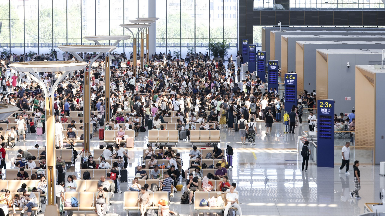 近110亿人次！“流动的中国”充满生机和活力