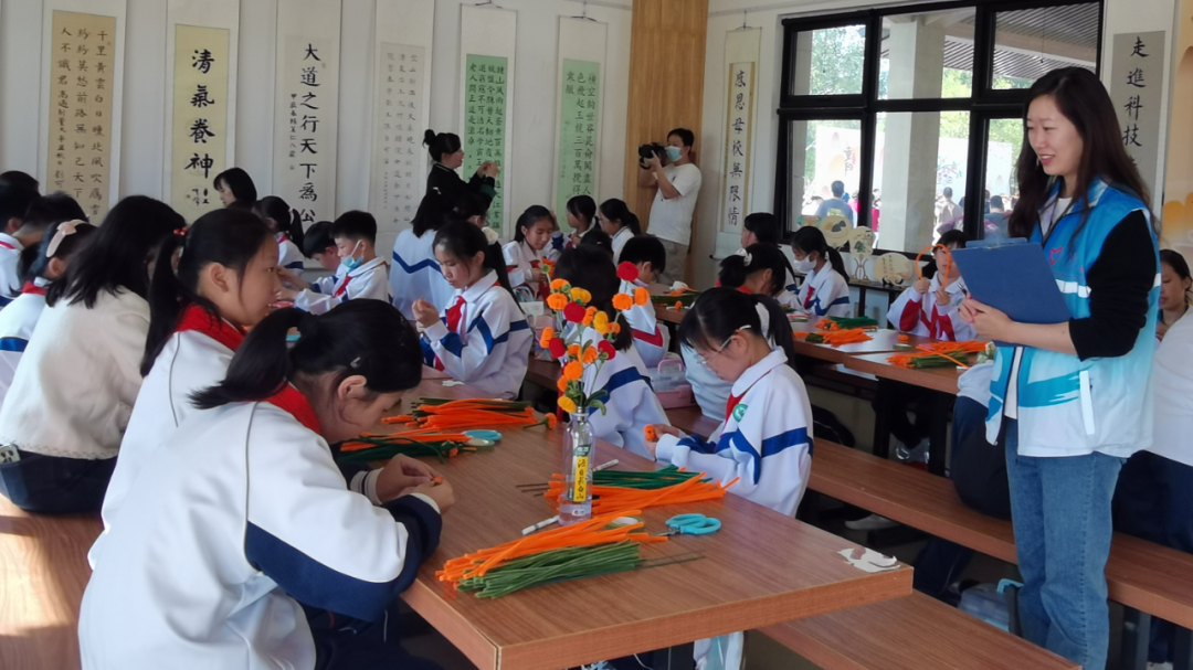 垃圾分类进校园，童心共筑绿色梦