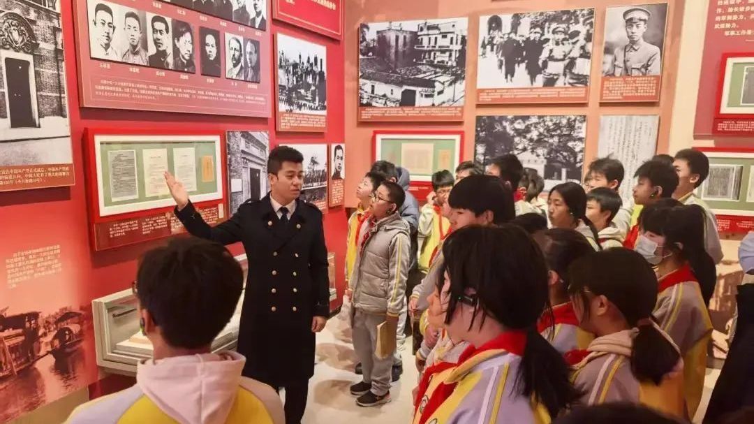 中国人民革命军事博物馆“七个一”开学第一课开讲 中国人民革命军事博物馆“七个一”开学第一课开讲