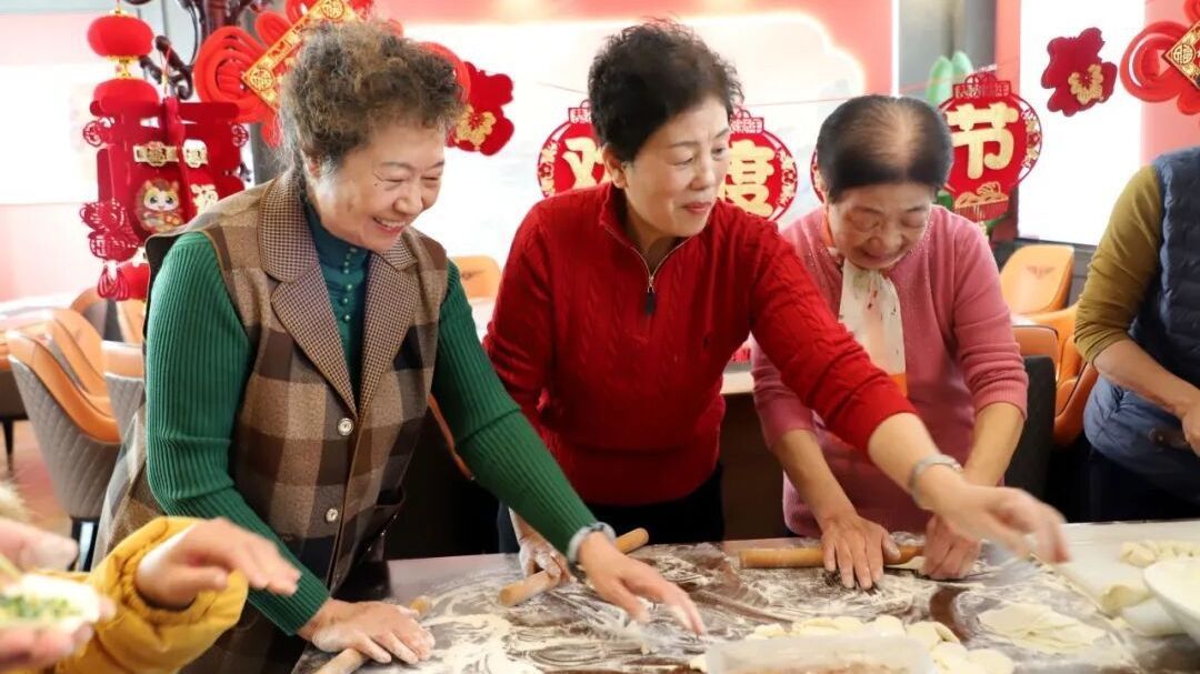 太阳宫第二十届“朝阳慈善情 百姓新春大联欢”饺子宴温暖开席！