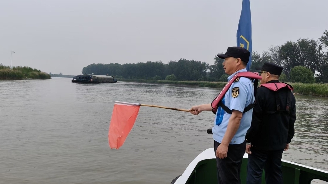 “高要求”应对“低水位” 扬州航道管理站多举措保障水上交通安全 “高要求”应对“低水位” 扬州航道管理站多举措保障水上交通安全