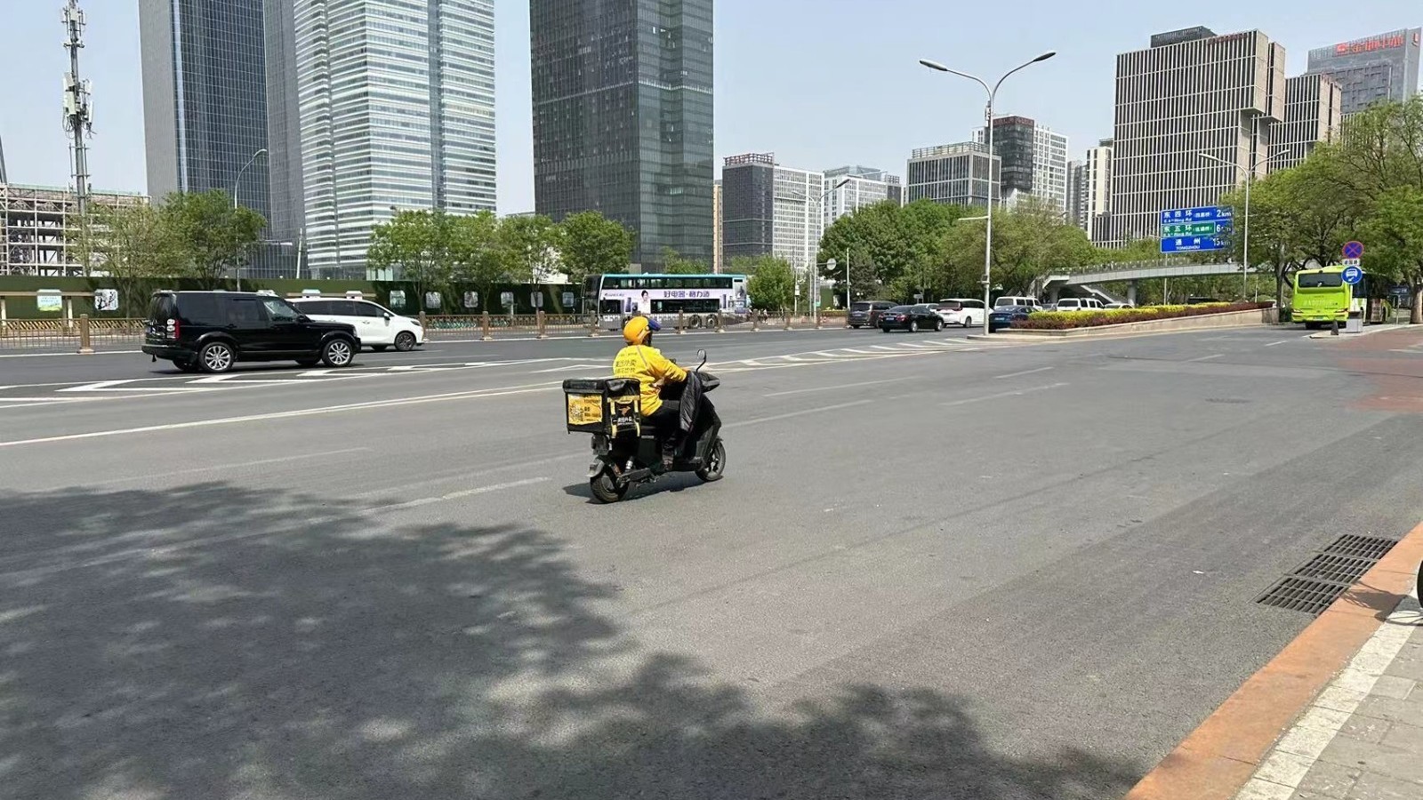 雷阵雨+短时大风+冰雹!北京明天傍晚再迎强对流→ 雷阵雨+短时大风+冰雹!北京明天傍晚再迎强对流→