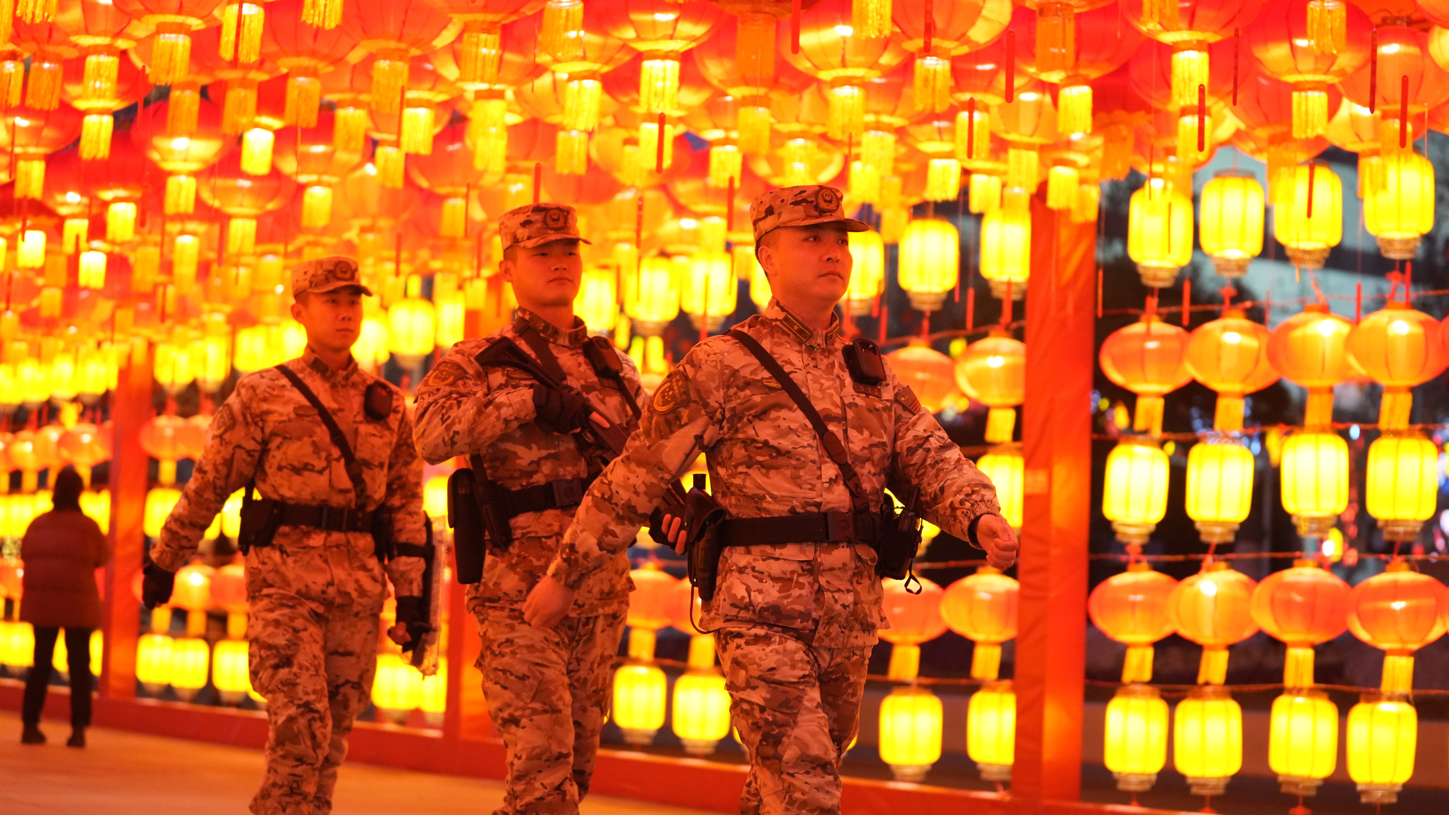 军营里的别样团圆，战位上的灯火，心尖上的家国