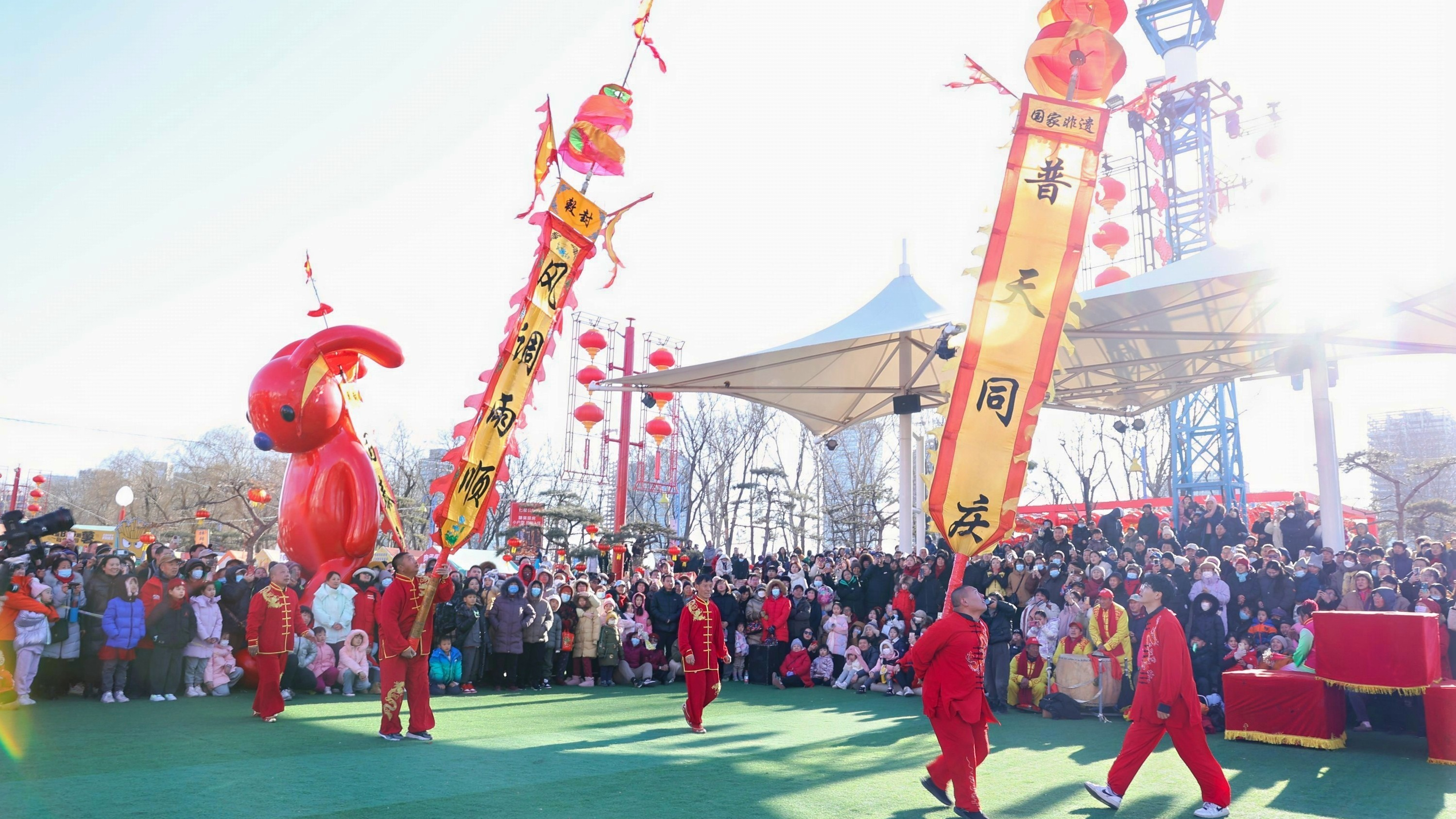 运河边的人气庙会春节启幕，美食、文创、演艺、娱乐提供一站式打卡