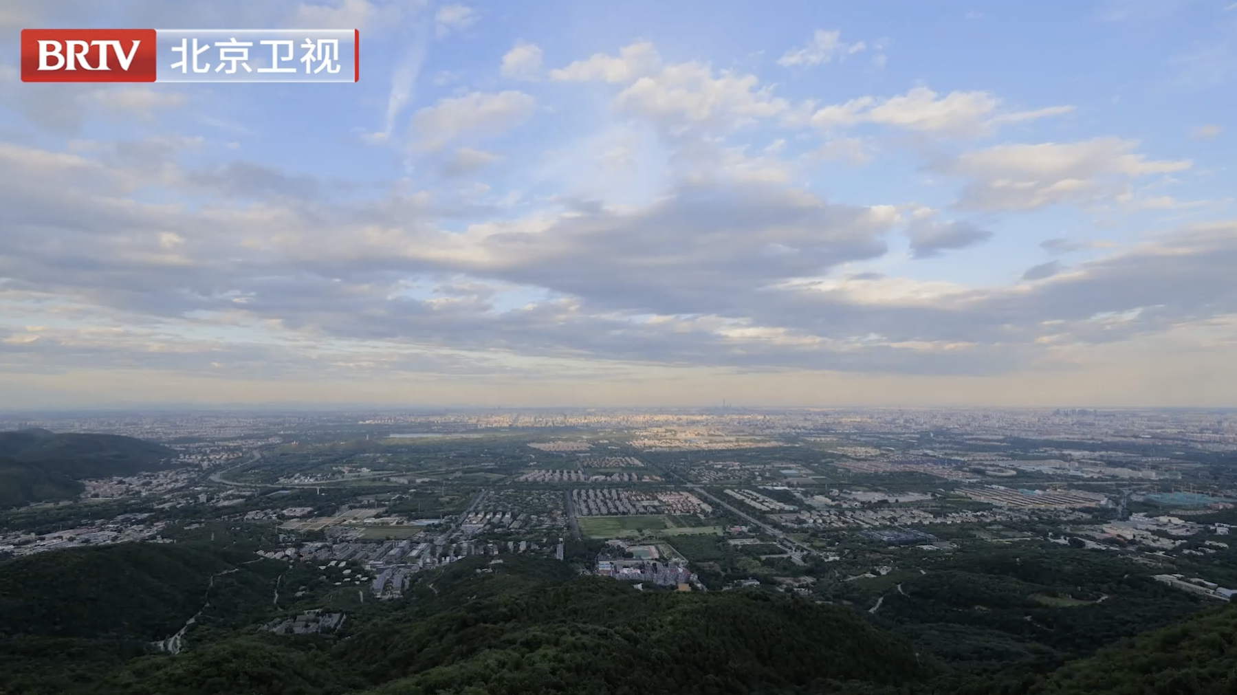 刘晓燕在房山开辟种植园，采集乡土天然染料