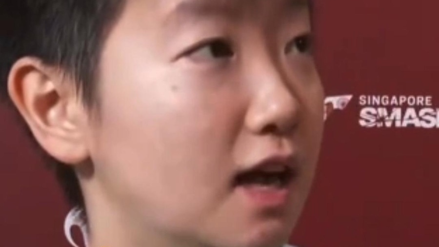 孙颖莎回应赛后和石洵瑶说悄悄话